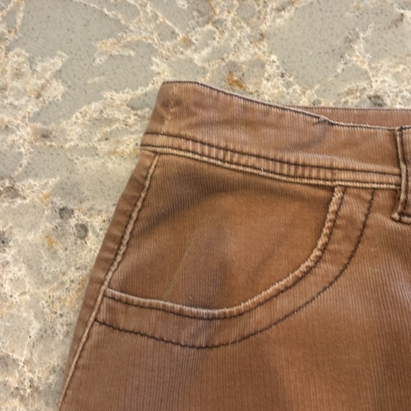 Anthropologie Louie Boho fringe skirt. Tan corduroy flounce ruffle skirt. Size 6 - Picture 6 of 10